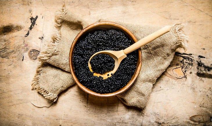 what-does-caviar-taste-like