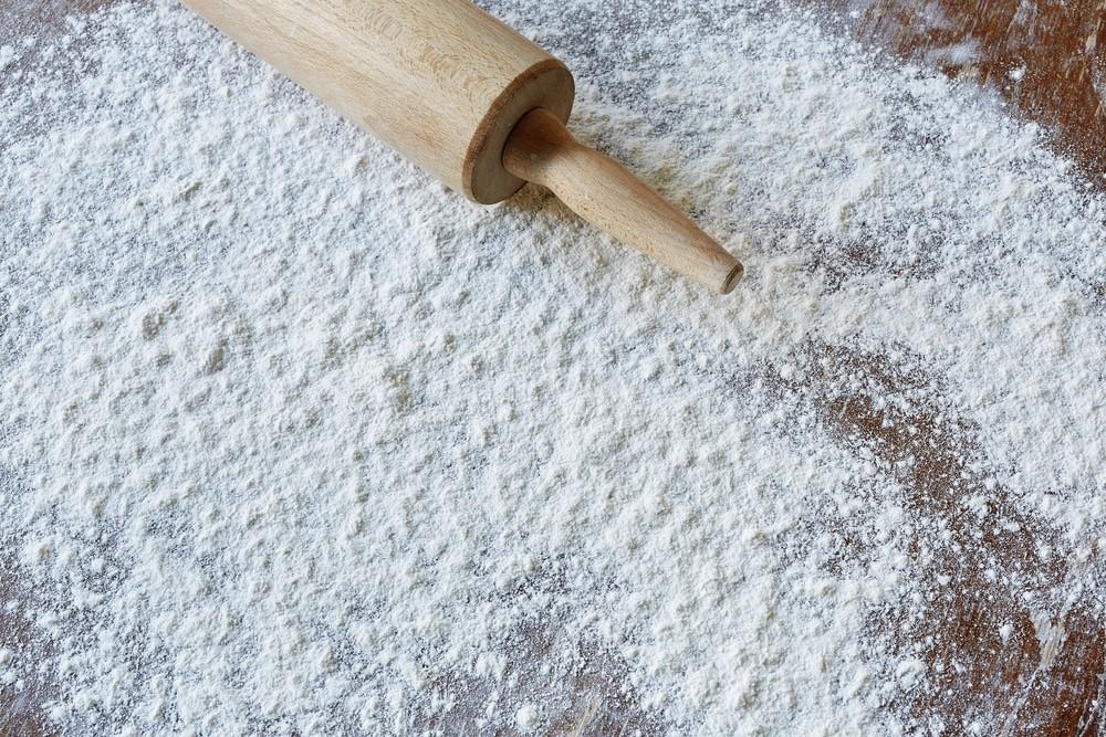 does-flour-go-bad