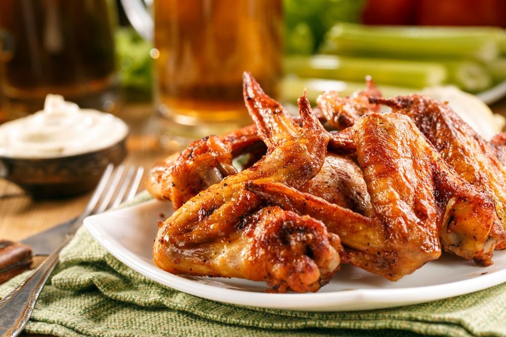 How To Reheat Chicken Wings? The Best Way, Tips, Tricks And Safety