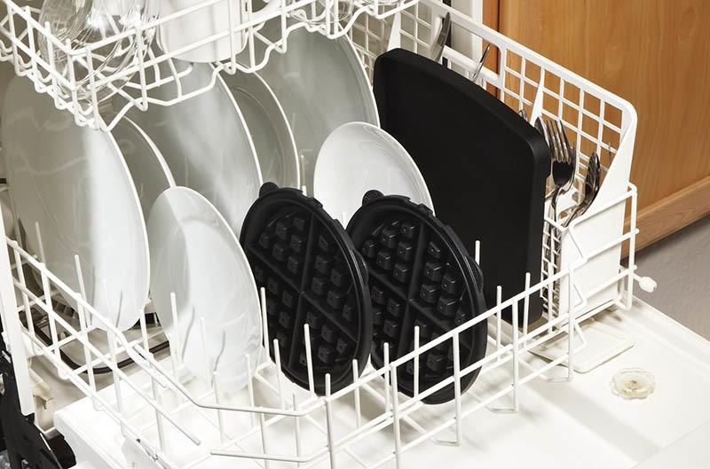 Dishwasher Safe Waffle Grid Irons